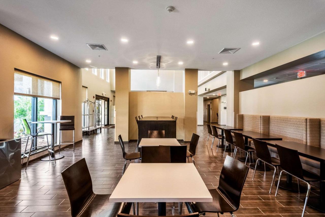 Mainstay Suites Sarasota I-75 Fruitville Zewnętrze zdjęcie